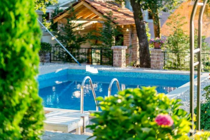 Villa for sale in Herceg Novi, Podi area